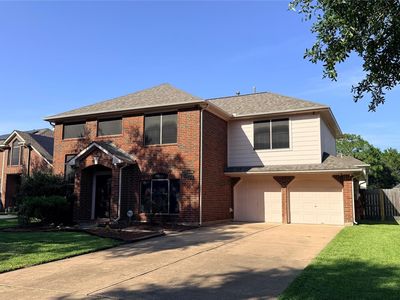 106 Crimson Bay Dr
