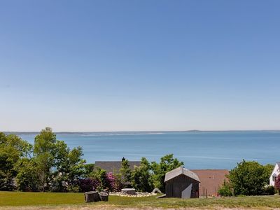 111 Rocky Hill Rd