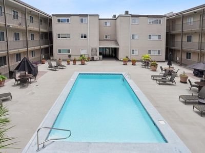 500 Lake Marina Ave APT 312