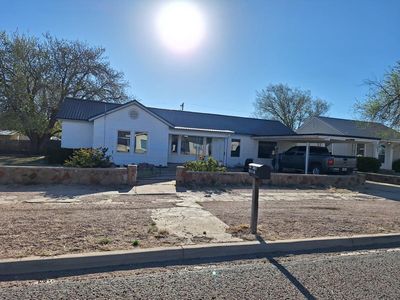 Property at 507 SW 5th St, Seminole, TX