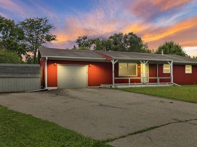 2340 North Browns Lake DRIVE