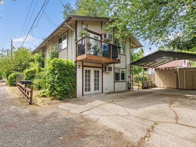 Property at 1147 W 11th Aly, Eugene, OR