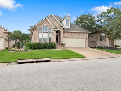 919 Grand Oaks Cir