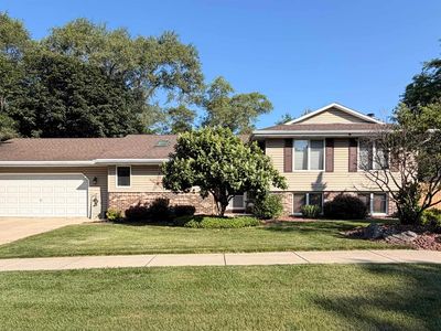 3703 Skyview Dr