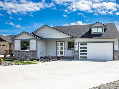 2764 N Breckenridge Dr