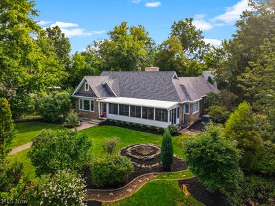 2355 Riverside Dr