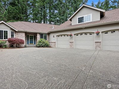 7506 Hawkstone Avenue SW