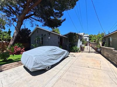 855 San Pascual Ave