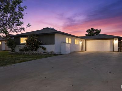 5208 Thyme Ln