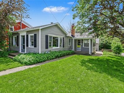 10 Montezuma St