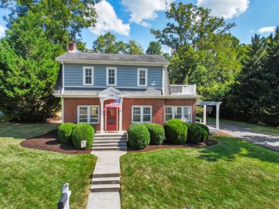 112 Hillcrest Ave