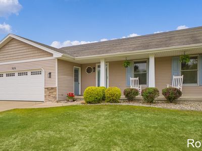 Property at 7474 Woodside Dr, Hudsonville, MI