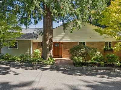 3402 NW Luray Ter