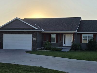3911 W Parkland Circle