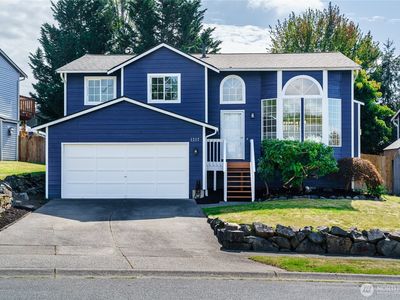 1217 85th Drive NE