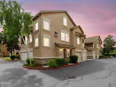 5350 Dunlay Dr Unit 3013