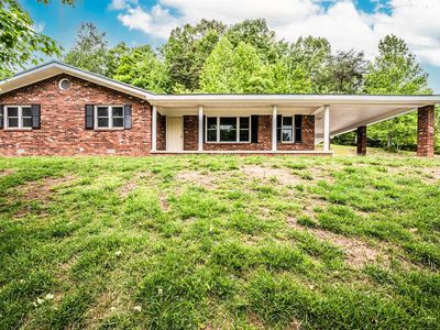 915 Brier Creek Rd