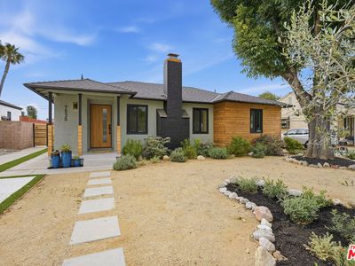 7530 & 7532 Gaviota Ave