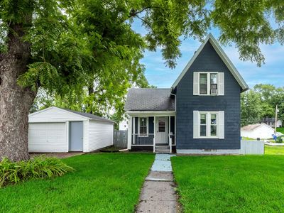1550 W 15th St