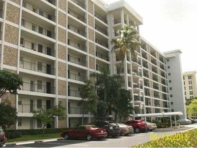 3150 N Palm Aire Drive Unit 407