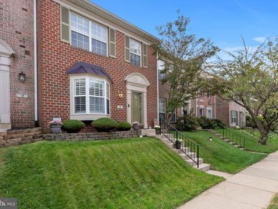 8 Kathsway Ct