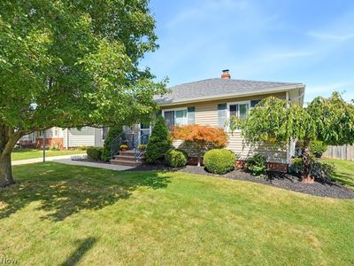 11052 Naomi Dr