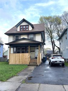 54 Berry St