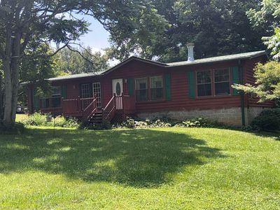 275 Jenny Ln