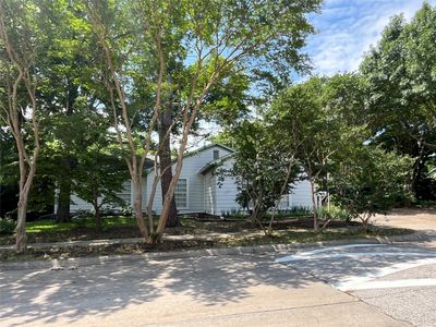 400 Edgefield Dr