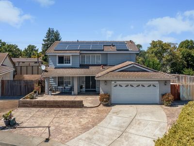 128 Evelyn Circle