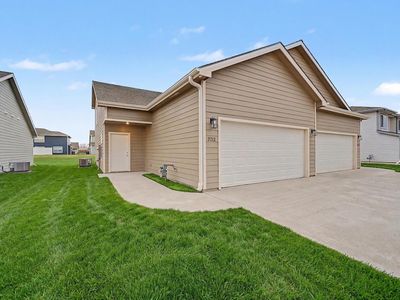 2712 Amelia Ln