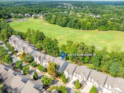 Property at 10211 Linksland Dr, Huntersville, NC