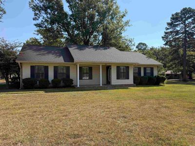 901 Robin Rd