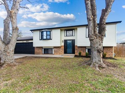 6817 E Winterberry Cir