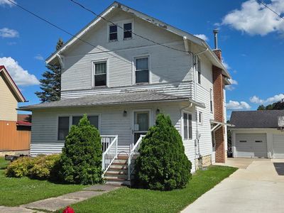 Property at 300 Chestnut St SE, Elkader, IA