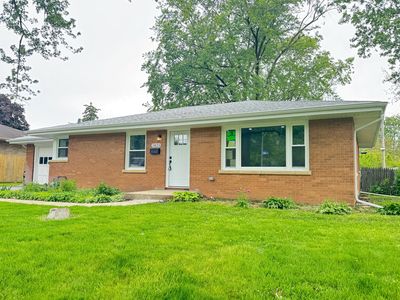 Property at 1823 Alma Dr, Crest Hill, IL
