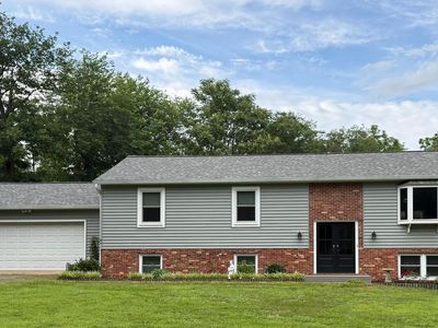 Property at 6318 Mayfield Ln, Warrenton, VA
