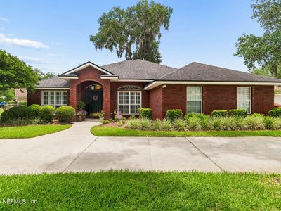 1753 RISING OAKS Drive