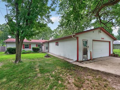 3646 Algonquin Blvd