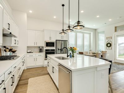 4010 Shackleton Ct