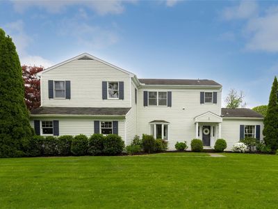 2 Robert Crisfield Place