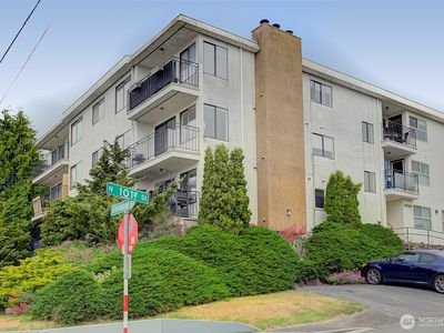 10106 Greenwood Avenue N #301