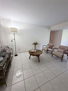 17000 NW 67th Ave APT 112