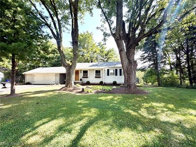 Property at 11250 Loris Ave, Aurora, OH