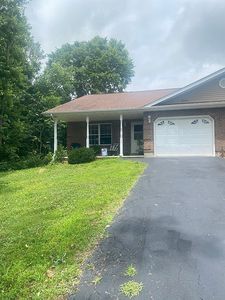 1602 Napoleon Dr