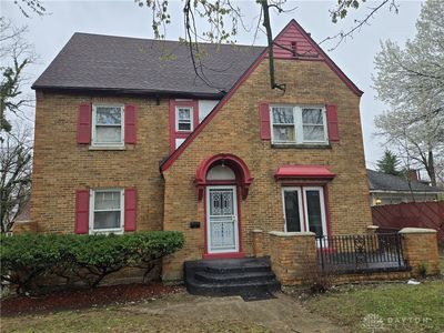 468 Fountain Ave
