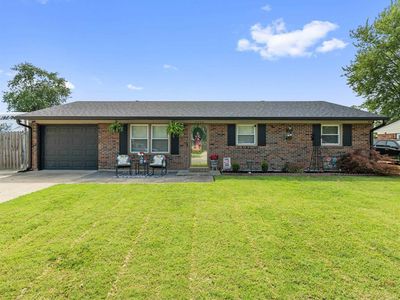 3049 Yosemite Dr