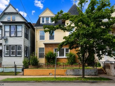 239 17Th Ave