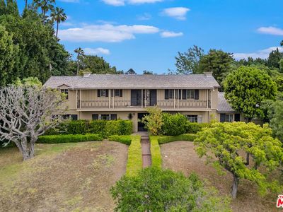 570 S Beverly Glen Blvd