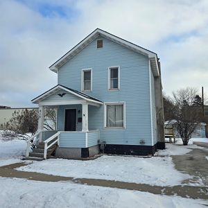 410 2nd St